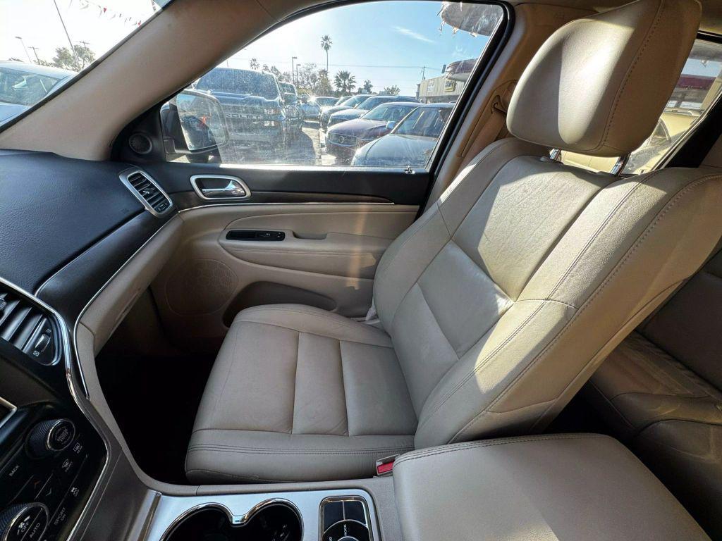 used 2017 Jeep Grand Cherokee car, priced at $15,500