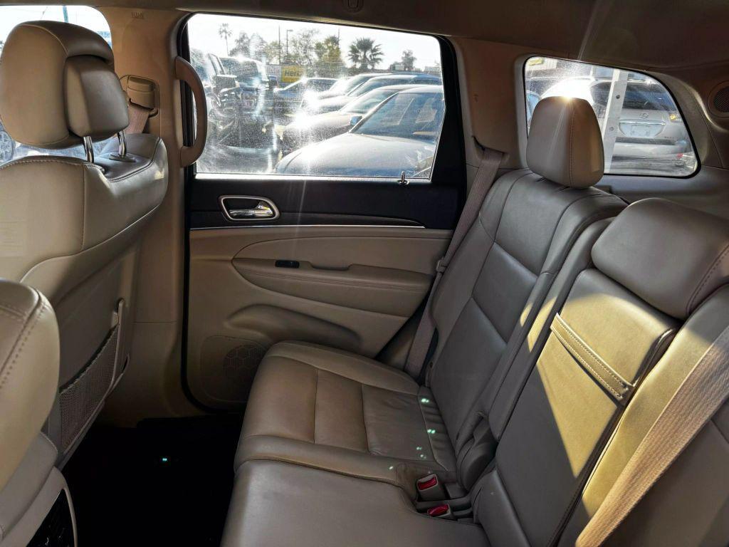 used 2017 Jeep Grand Cherokee car, priced at $15,500