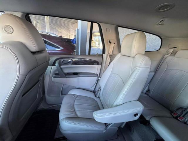 used 2015 Buick Enclave car, priced at $7,990