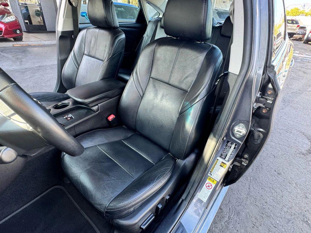 used 2014 Toyota Avalon car, priced at $12,550