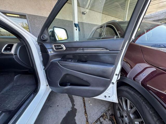 used 2017 Jeep Grand Cherokee car, priced at $18,990