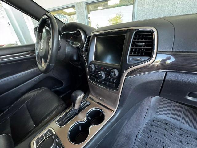 used 2017 Jeep Grand Cherokee car, priced at $18,990