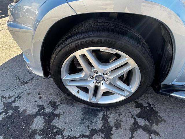 used 2014 Mercedes-Benz GL-Class car, priced at $14,500