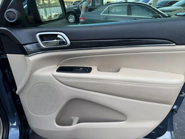 used 2020 Jeep Grand Cherokee car, priced at $21,550