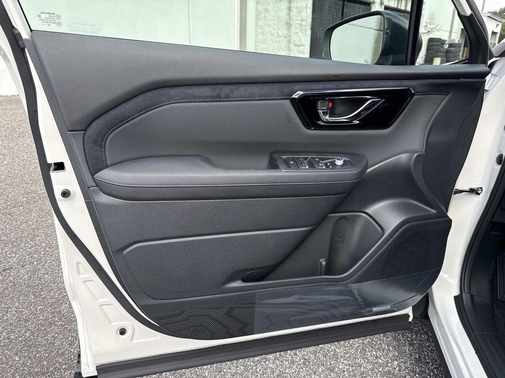 new 2025 Subaru Forester car, priced at $38,663