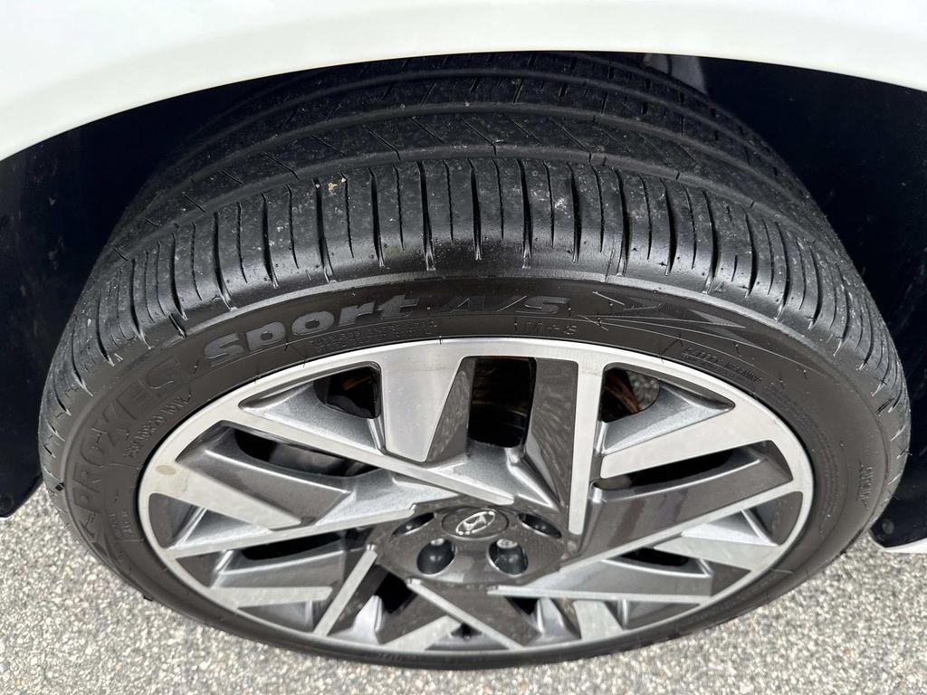 used 2023 Hyundai Santa Fe car, priced at $28,584