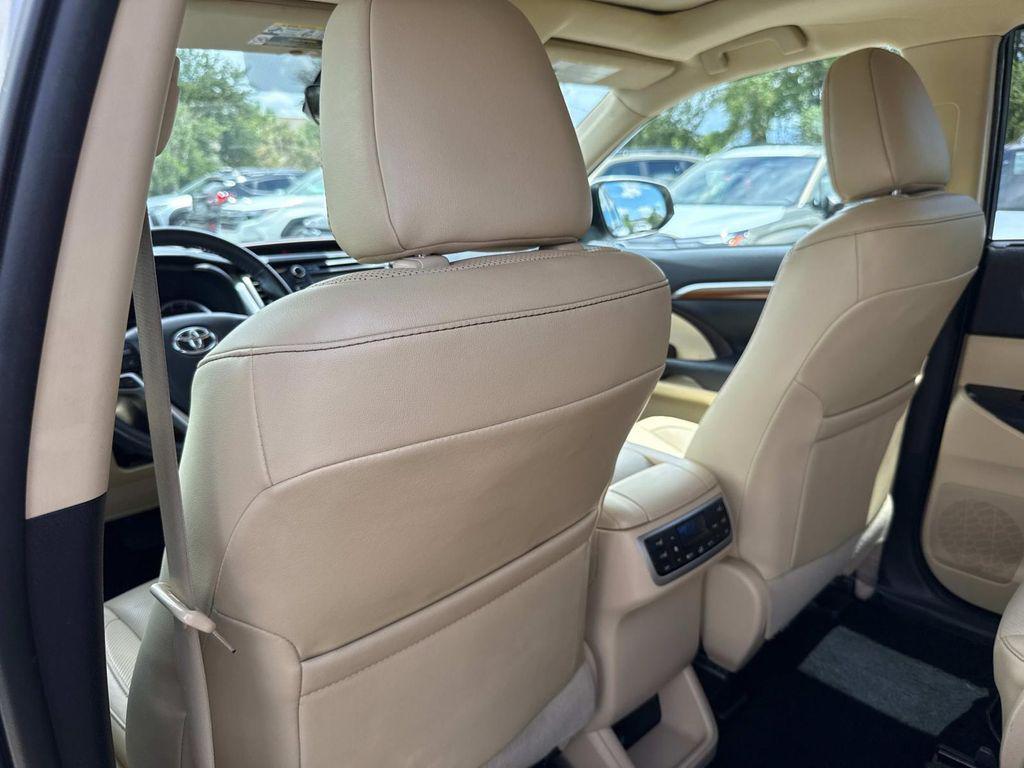 used 2019 Toyota Highlander car, priced at $28,346