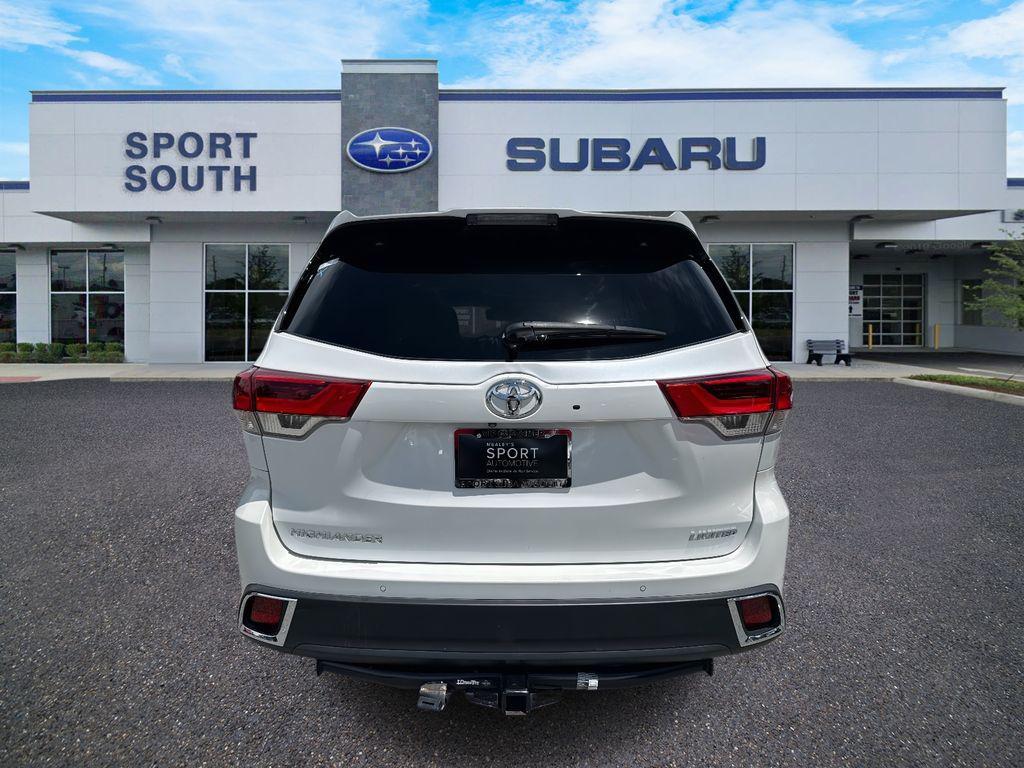 used 2019 Toyota Highlander car, priced at $28,346