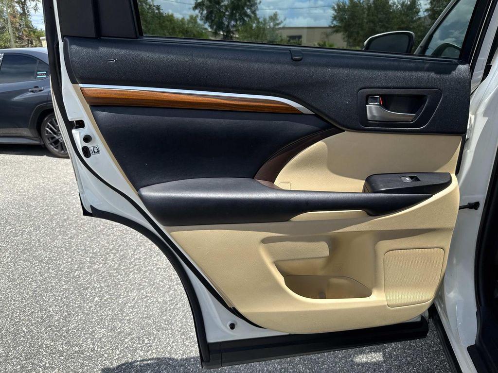 used 2019 Toyota Highlander car, priced at $28,346