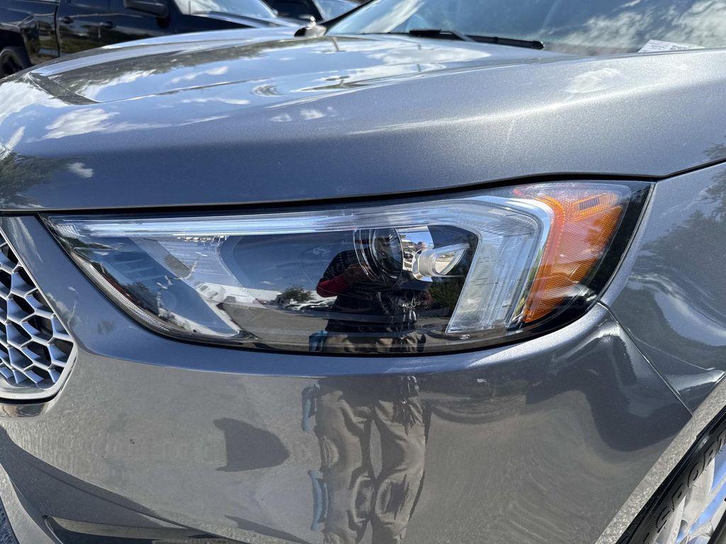 used 2023 Ford Edge car, priced at $22,549