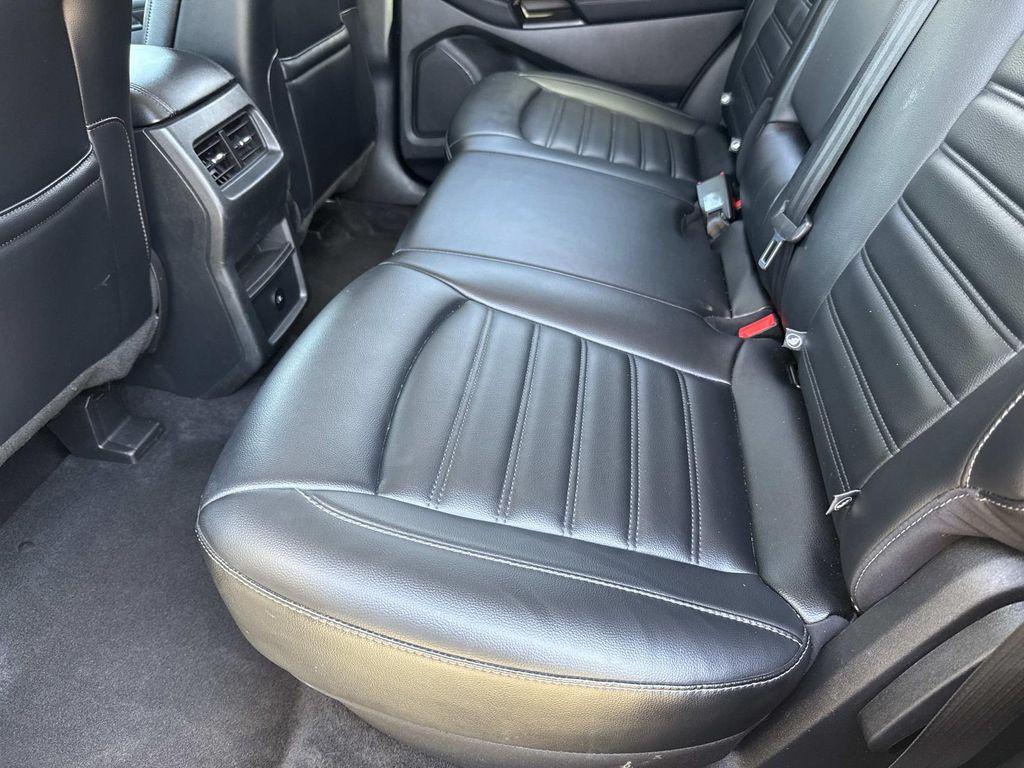 used 2023 Ford Edge car, priced at $22,549