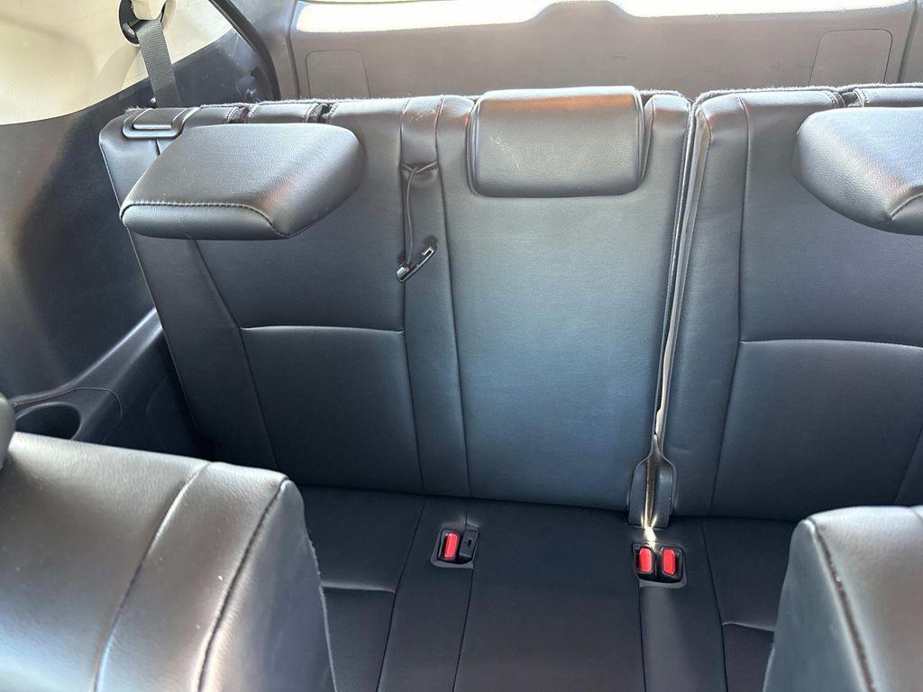 used 2023 Toyota Highlander car, priced at $29,966