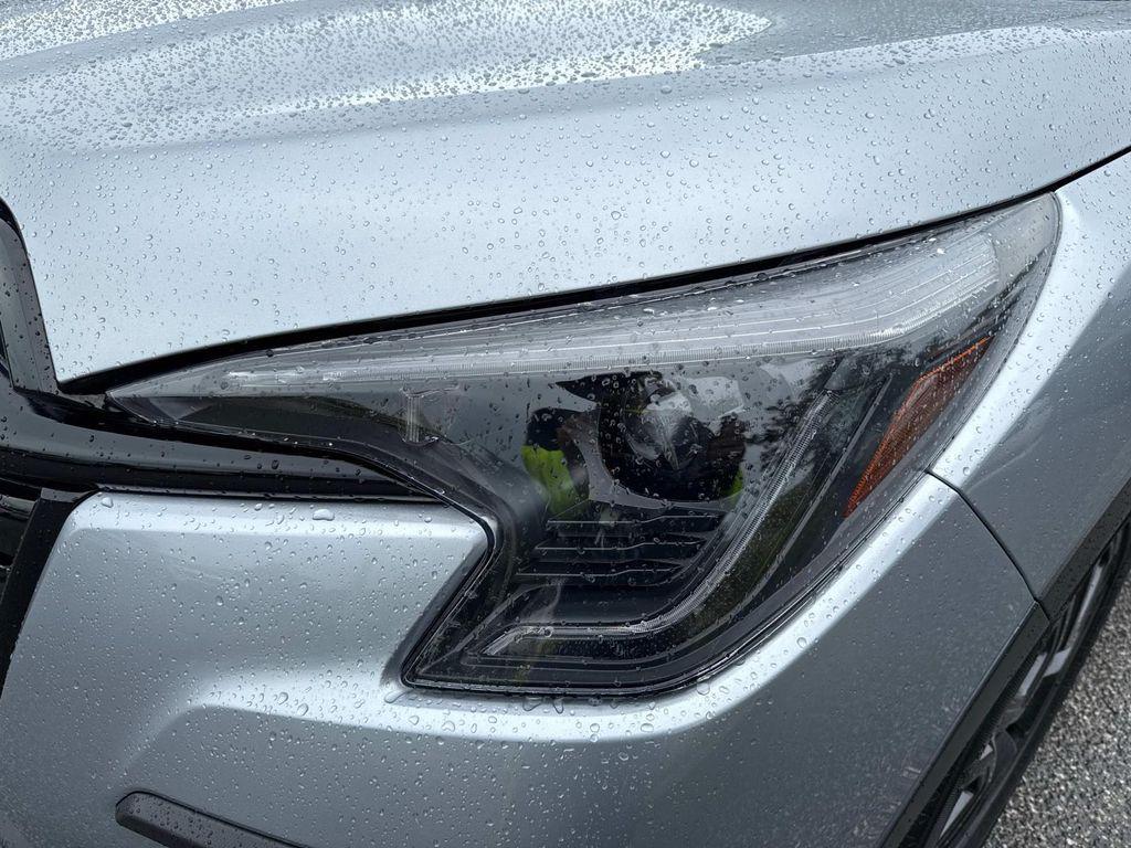 used 2024 Subaru Ascent car, priced at $32,489