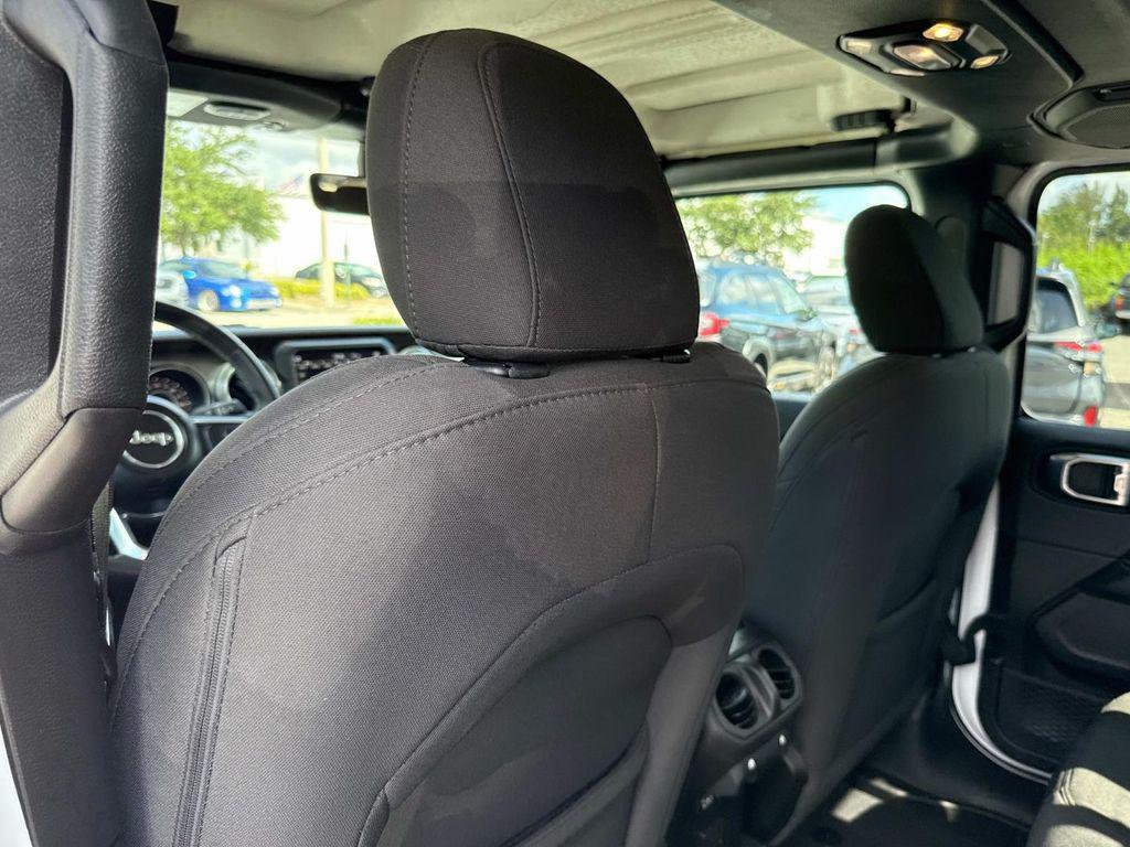 used 2023 Jeep Gladiator car, priced at $26,256