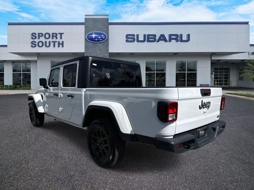 used 2023 Jeep Gladiator car, priced at $26,256