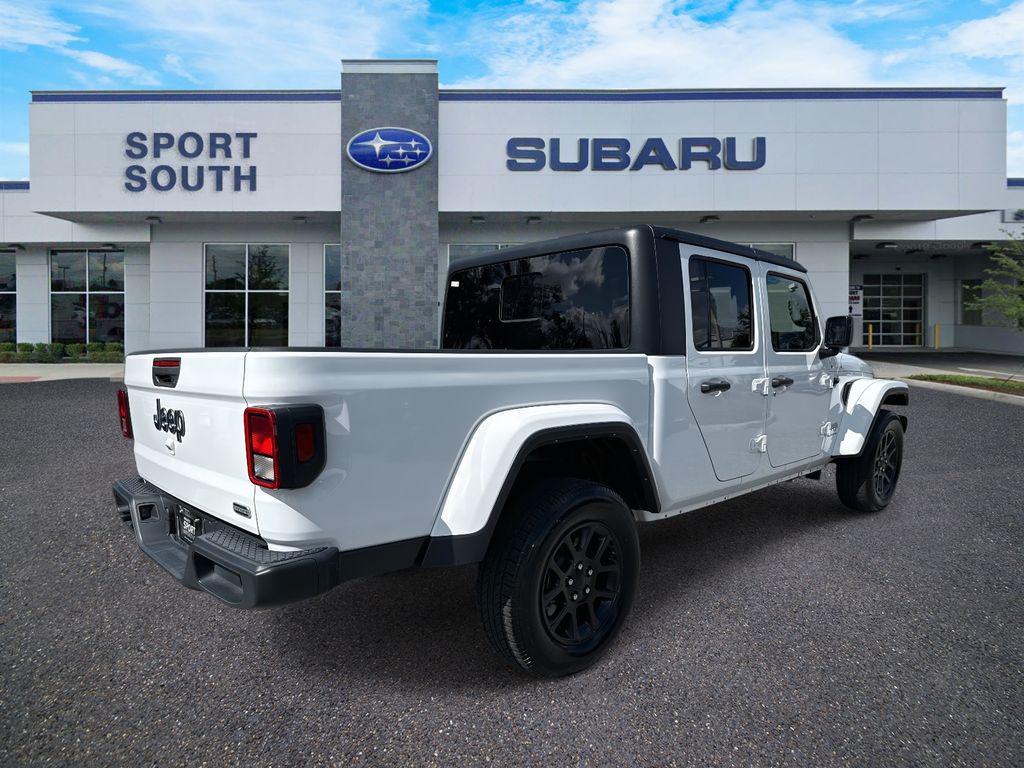 used 2023 Jeep Gladiator car, priced at $26,256