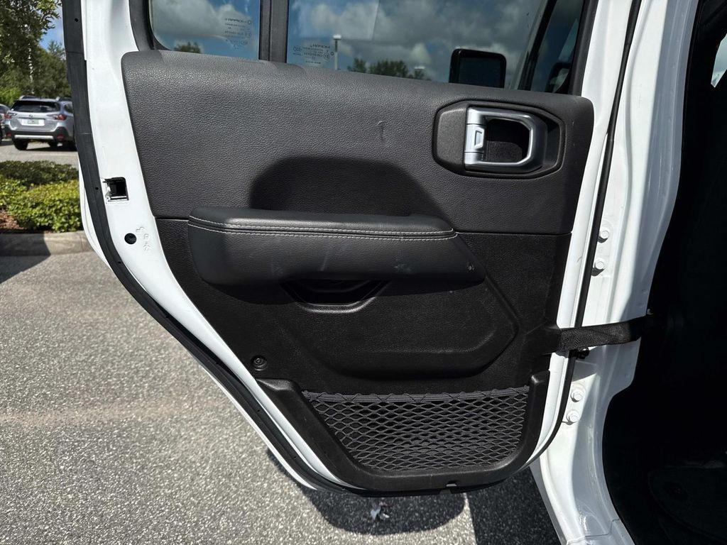 used 2023 Jeep Gladiator car, priced at $26,256