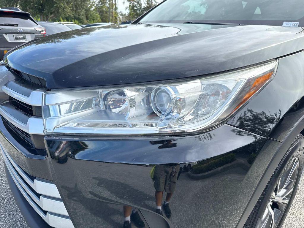 used 2017 Toyota Highlander car, priced at $17,909