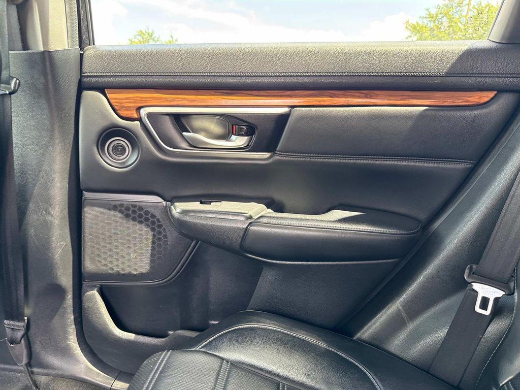 used 2020 Honda CR-V car, priced at $21,124