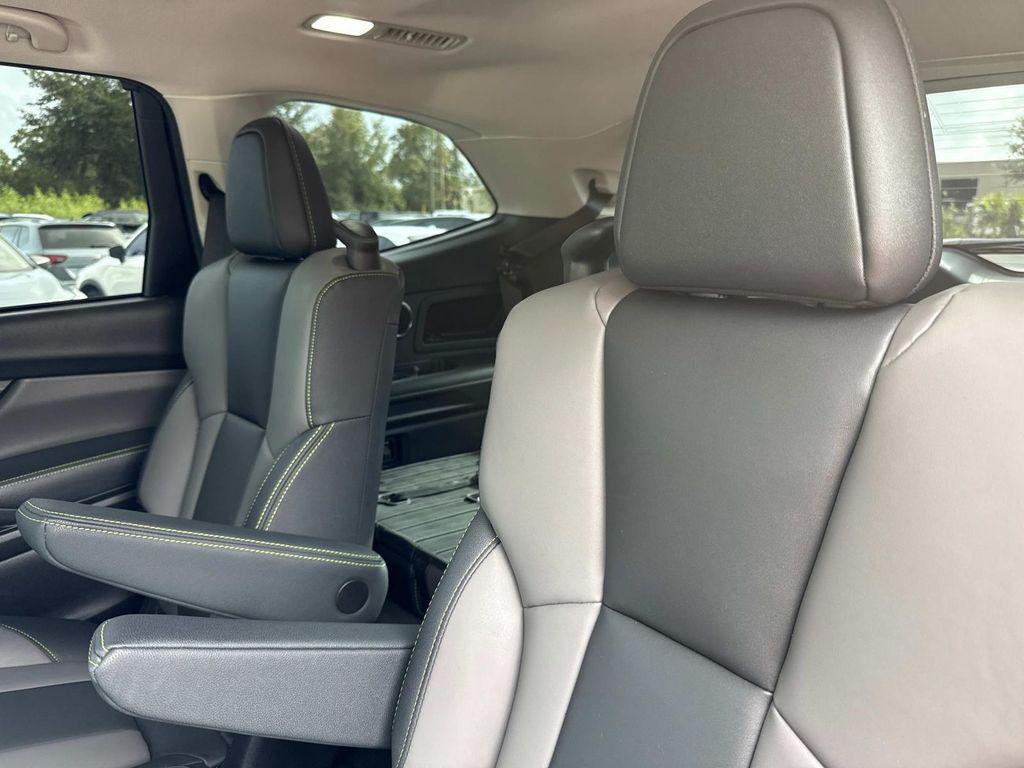 used 2023 Subaru Ascent car, priced at $31,997