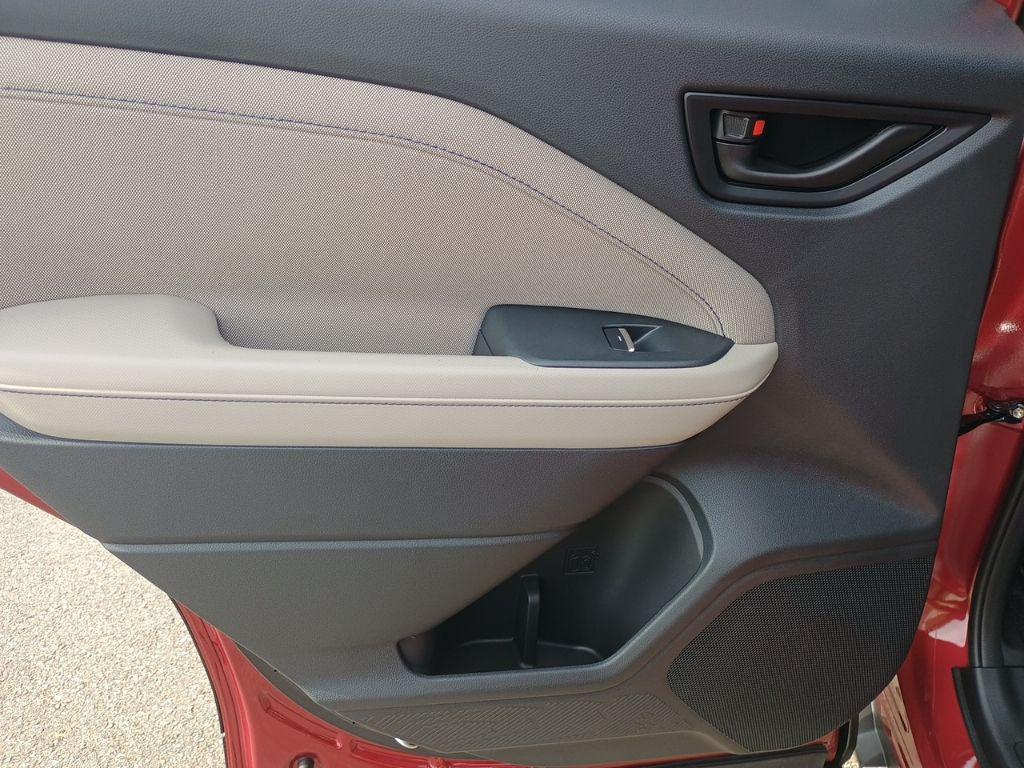 new 2025 Subaru Forester car, priced at $34,463