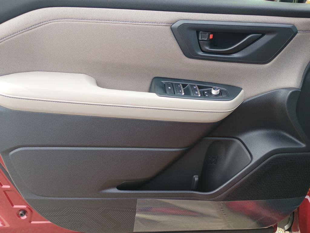 new 2025 Subaru Forester car, priced at $34,463