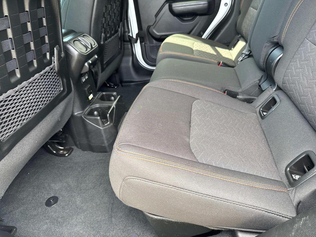 used 2023 Jeep Gladiator car, priced at $33,355