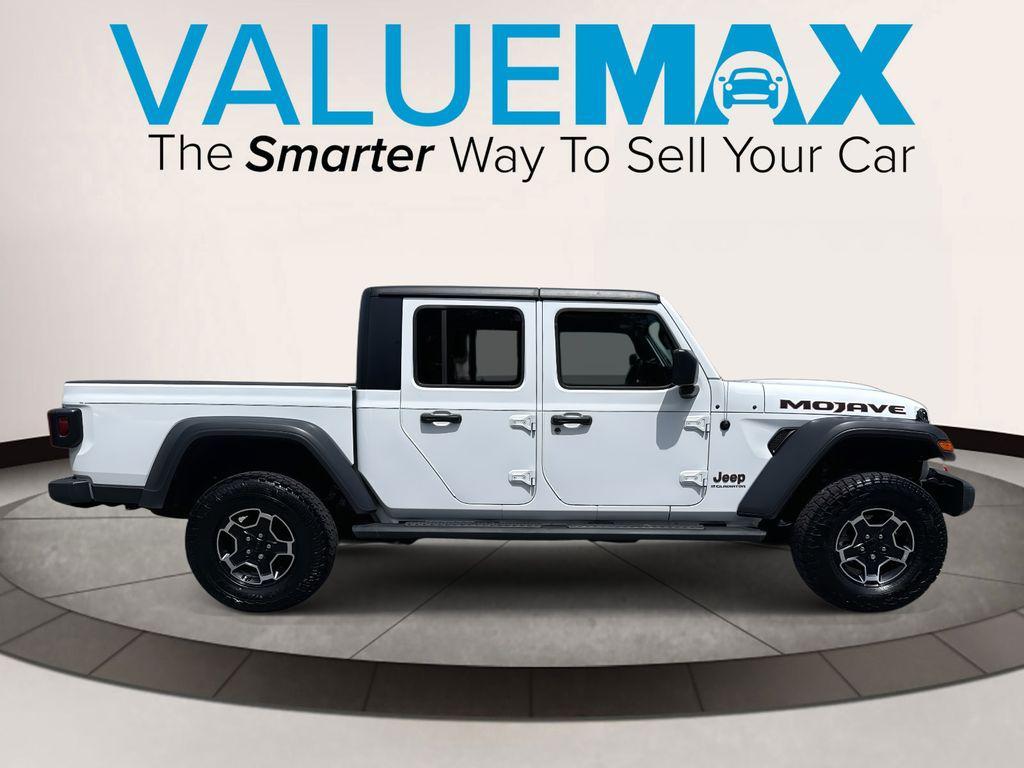 used 2023 Jeep Gladiator car, priced at $33,355
