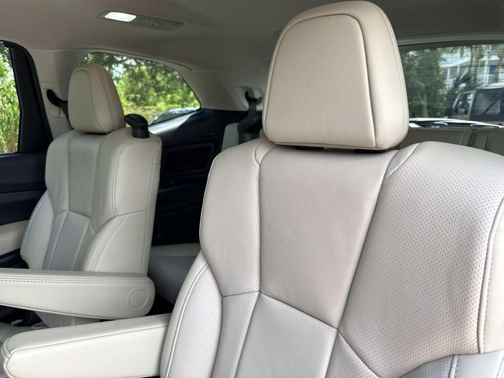 used 2024 Subaru Ascent car, priced at $37,948