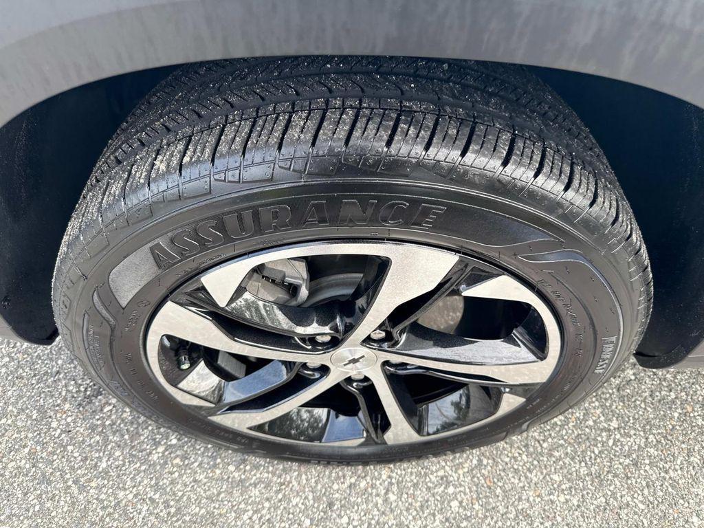 used 2025 Chevrolet Trax car, priced at $21,999