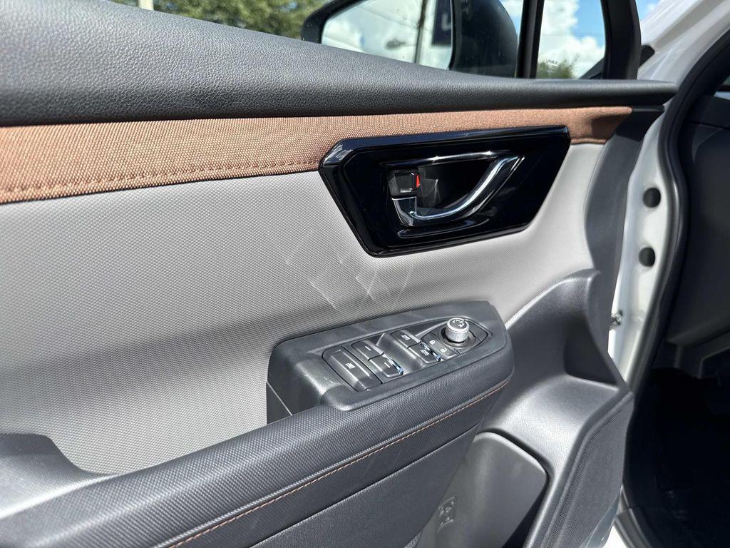 new 2025 Subaru Forester Hybrid car, priced at $39,162