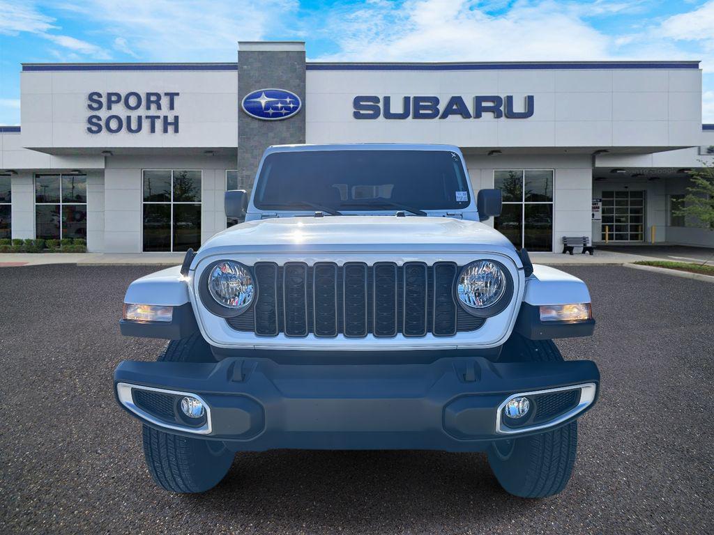 used 2024 Jeep Gladiator car, priced at $35,798
