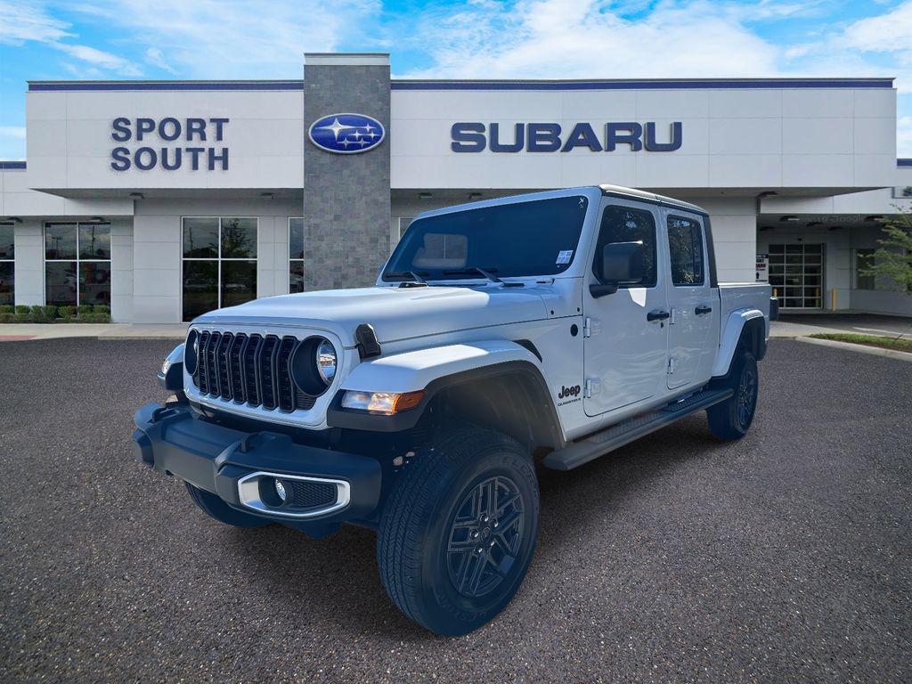 used 2024 Jeep Gladiator car, priced at $35,798