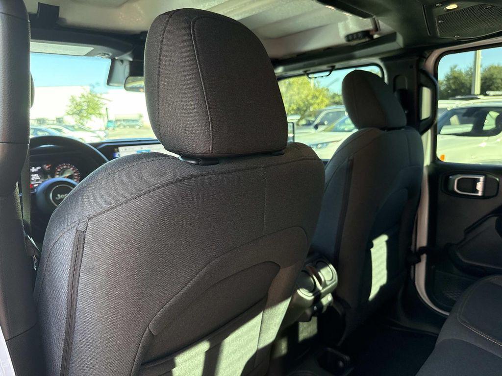 used 2024 Jeep Gladiator car, priced at $35,798