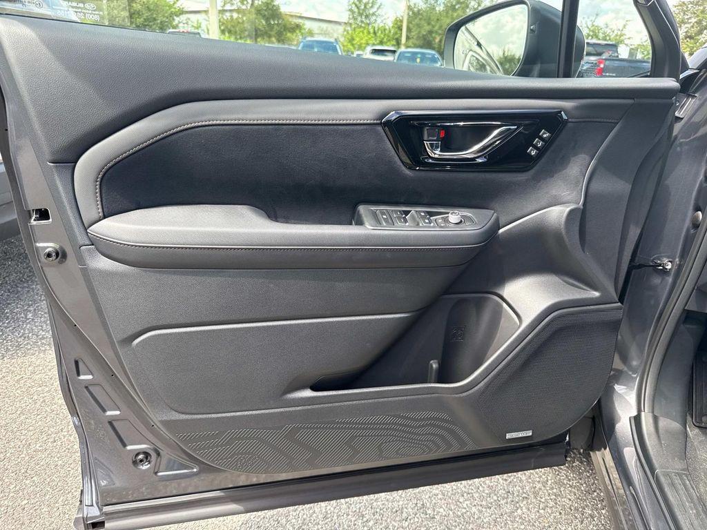 new 2025 Subaru Forester Hybrid car, priced at $43,215