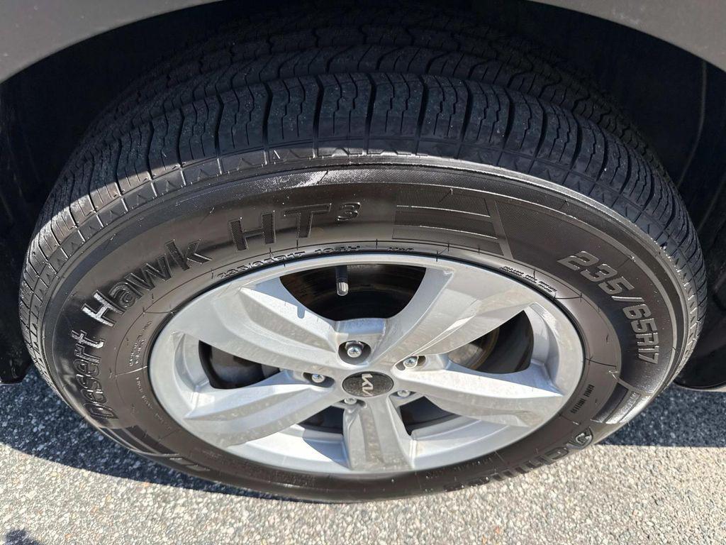 used 2022 Kia Sorento car, priced at $18,801