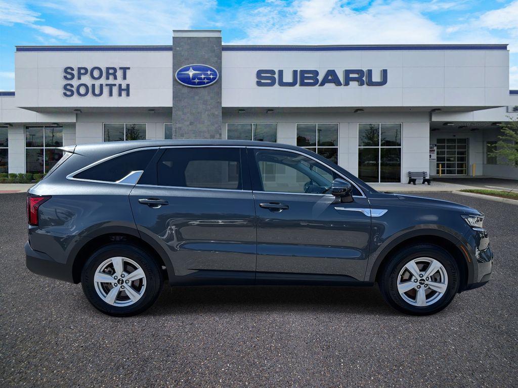 used 2022 Kia Sorento car, priced at $18,801