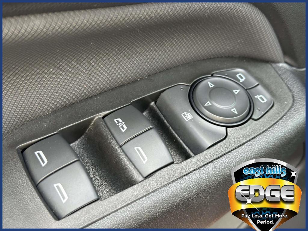 used 2023 Chevrolet Equinox car, priced at $22,995