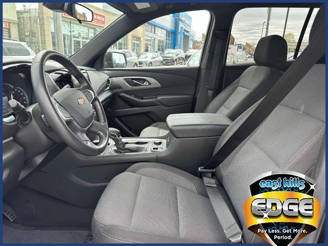 used 2022 Chevrolet Traverse car, priced at $28,995