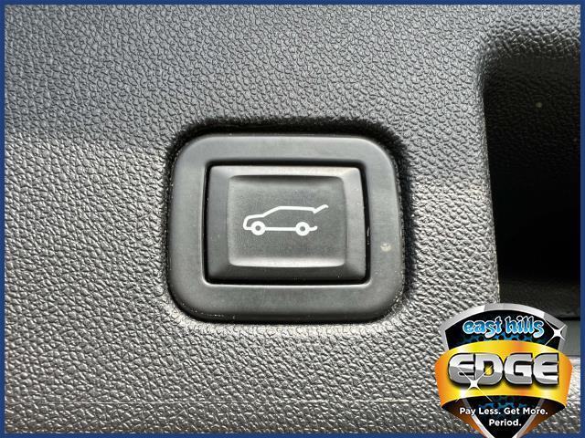 used 2021 Chevrolet Equinox car, priced at $18,999