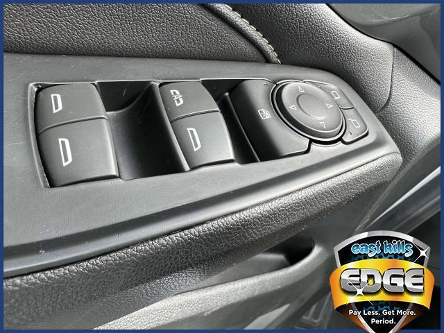 used 2022 Chevrolet Traverse car, priced at $30,495