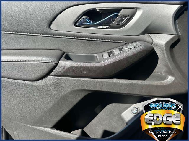 used 2022 Chevrolet Traverse car, priced at $26,995