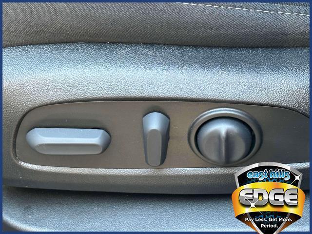 used 2022 Chevrolet Traverse car, priced at $26,995
