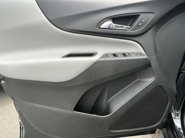 used 2022 Chevrolet Equinox car, priced at $18,995