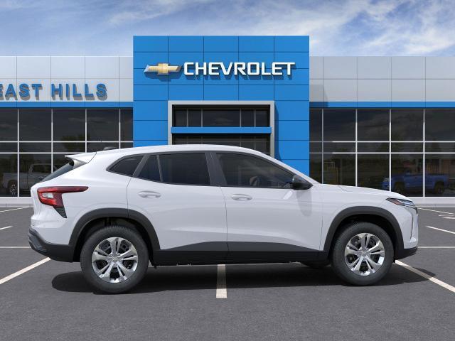 new 2025 Chevrolet Trax car, priced at $22,290