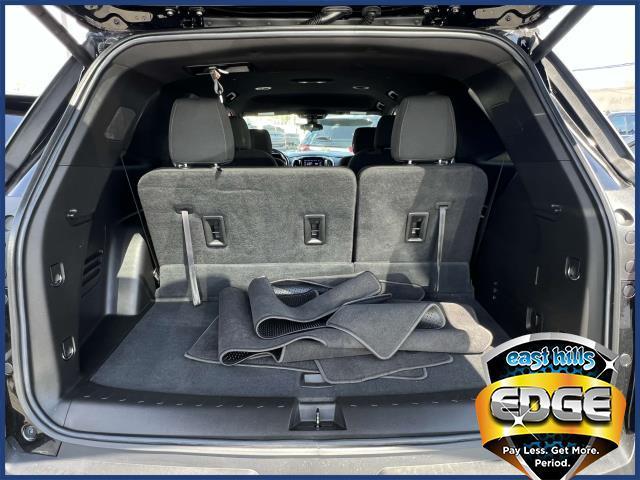used 2022 Chevrolet Traverse car, priced at $27,995