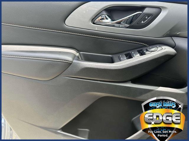 used 2020 Chevrolet Traverse car, priced at $20,995
