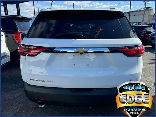 used 2022 Chevrolet Traverse car, priced at $27,495