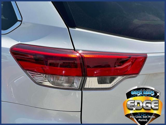 used 2019 Toyota Highlander car, priced at $25,995