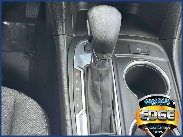 used 2022 Chevrolet Equinox car, priced at $17,999